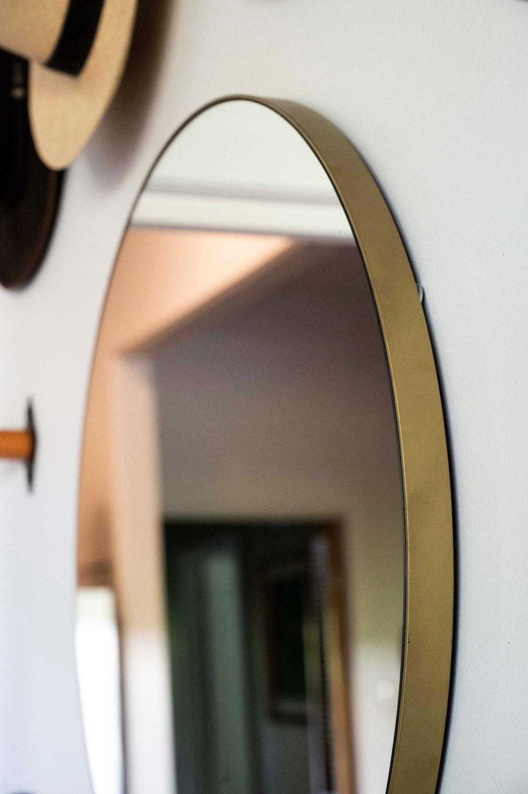 Round Wall Mounted Mirror